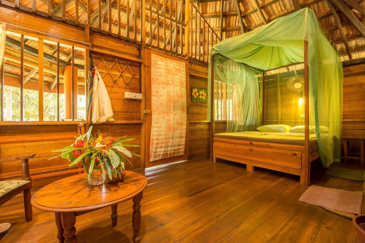 Palm Paradise Cabanas & Villas Beach Resort Tangalle Bagian luar foto