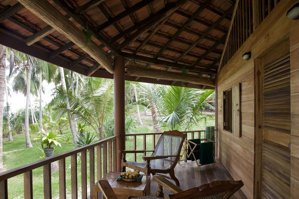 Palm Paradise Cabanas & Villas Beach Resort Tangalle Bagian luar foto